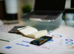 港大Offer逆袭：美世J同学跨专业拿下港前三王牌商科！