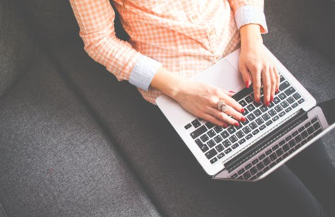 美国本科留学签证申请攻略：轻松迈出留学步伐