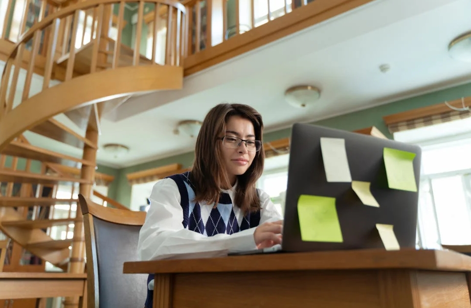 美国本科留学申请流程是什么