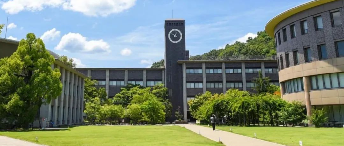 哈佛大学取消20个系30门课 重灾区是人文学科