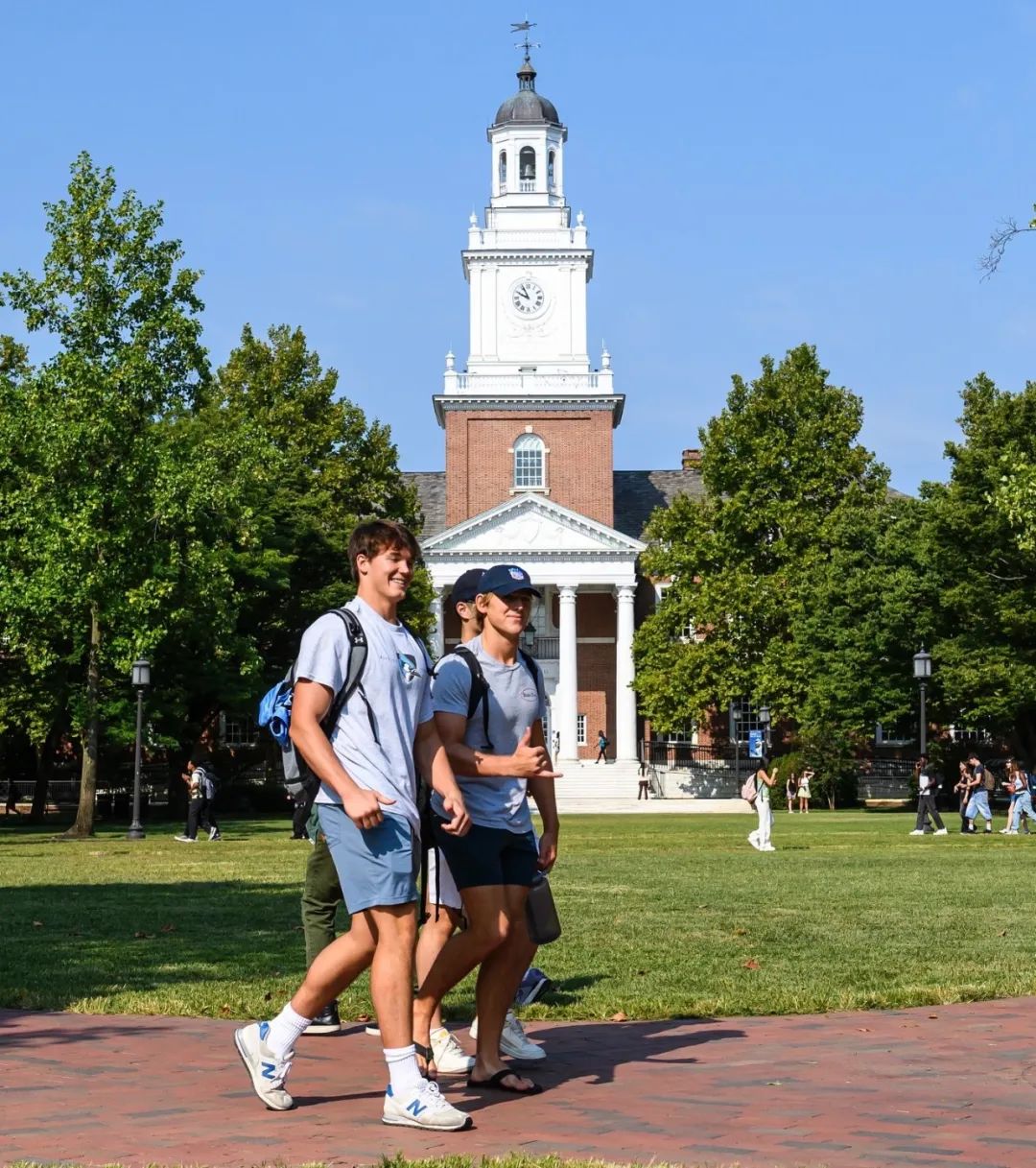 初中去美国留学好不好