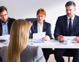 申请留学美国本科：要求面试录取机会大吗?