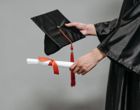 申请美国华盛顿大学研究生：录取条件解析