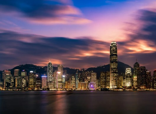 【仅剩3席】香港创意传媒之星研学营，探秘亚洲传媒心脏！